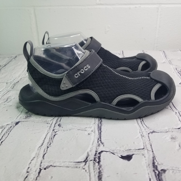 Crocs Swiftwater mesh black gray mesh deck shows - Picture 9 of 12